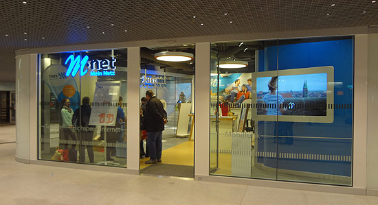 m-net Shop im neuen Untergeschoß des Münchner Hauptbahnhof (©Foto:Martin Schmitz) 